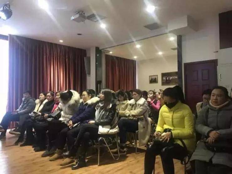 【报道】读谱与琴谱版本的选择|BG大游艺术家鲍释贤大师班洛阳站圆满结束！（内含视频）