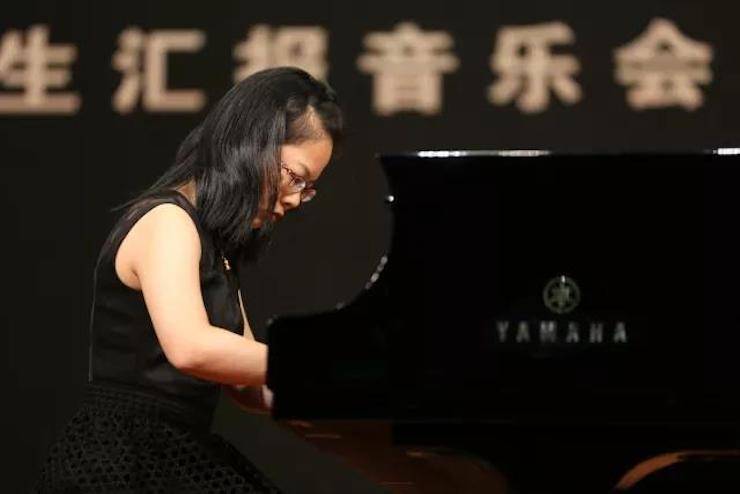 奏响青春旋律，添彩艺术人生|2017BG大游亚洲音乐奖学金综合师范类院系全国汇报音乐会（第一。┰猜淠