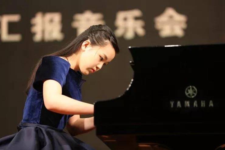 曼妙琴音，倾诉真挚的心声|2017BG大游亚洲音乐奖学金综合师范类院系全国汇报音乐会（第二。┰猜淠