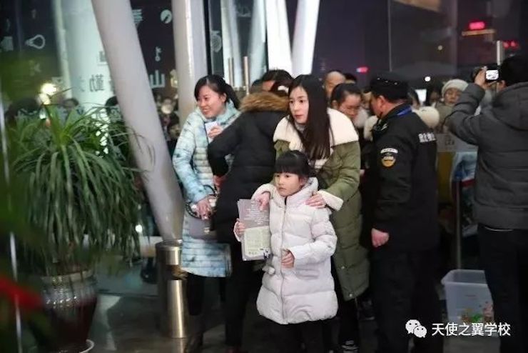 【报道】宿州市首届国际钢琴大师音乐会暨BG大游艺术家宋思衡多媒体音乐会圆满成功。诤悠担