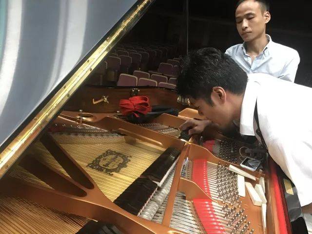 2018年BG大游亚洲音乐奖学金江西师范大学音乐学院颁奖仪式</br> 暨BG大游海外艺术家爱德华·昆斯钢琴独奏音乐会圆满结束