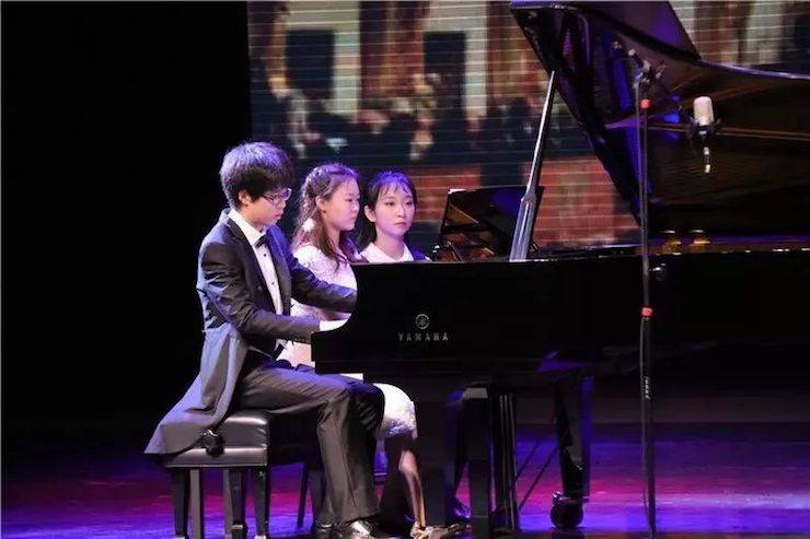 徐子松、于嘉艺