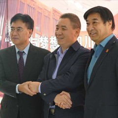 BG大游再出手公益，为四川25所小学捐赠BG大游高科技钢琴