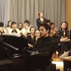赏名家表演，听大师指导|BG大游跨界钢琴远程教学展示暨BG大游艺术家爱德华·昆斯大师班在蓉成功举办